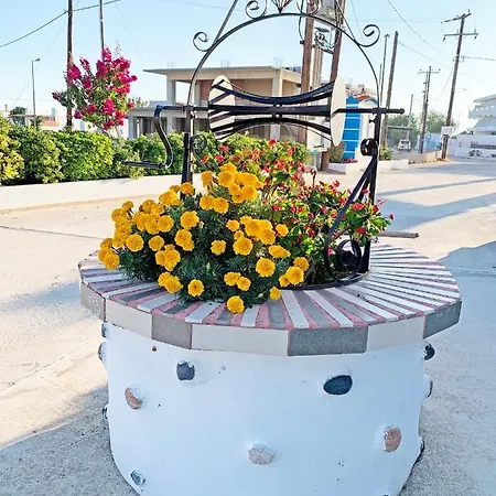 Studio At Very Near To The Sea - Apollonio A2