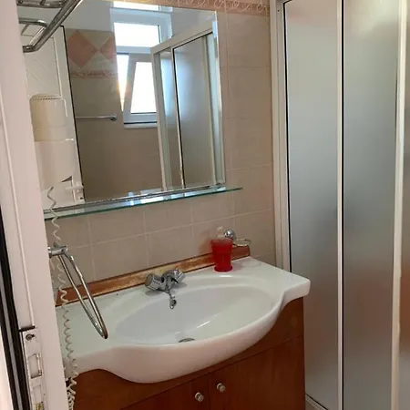 Apartment Studio At Very Near To The Sea - Apollonio A2 Faliraki