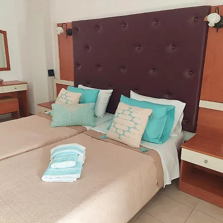 Studio At Very Near To The Sea - Apollonio A2